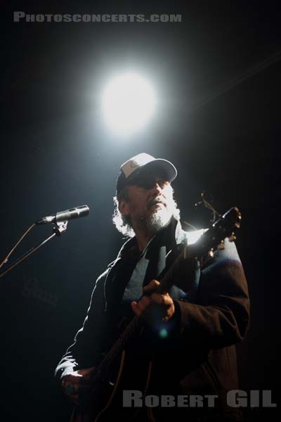 HOWE GELB - 2013-01-25 - SAINT OUEN - Mains d'Oeuvres - 